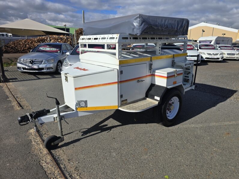 2005 Venter Bush Baby + Rooftop Tent