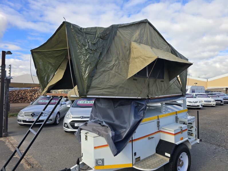 2005 Venter Bush Baby + Rooftop Tent
