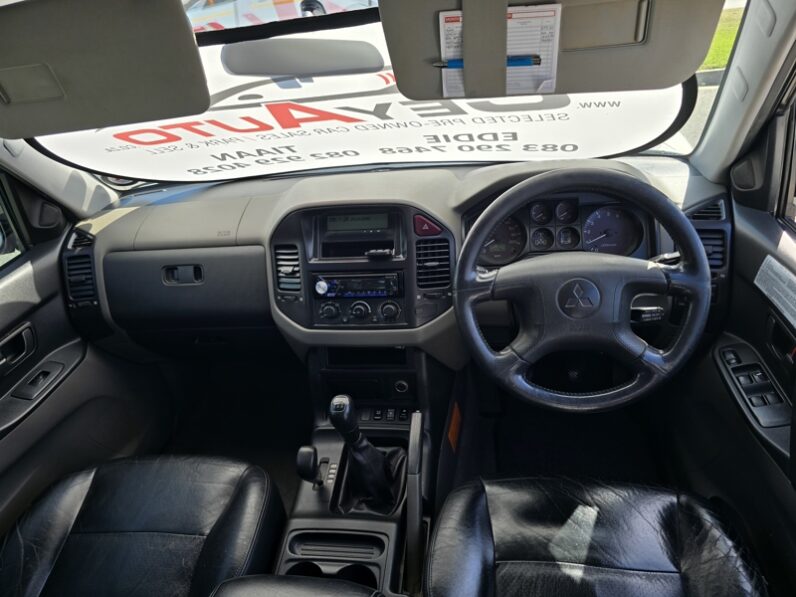 2000 Mitsubishi Pajero 3.2 Di-D